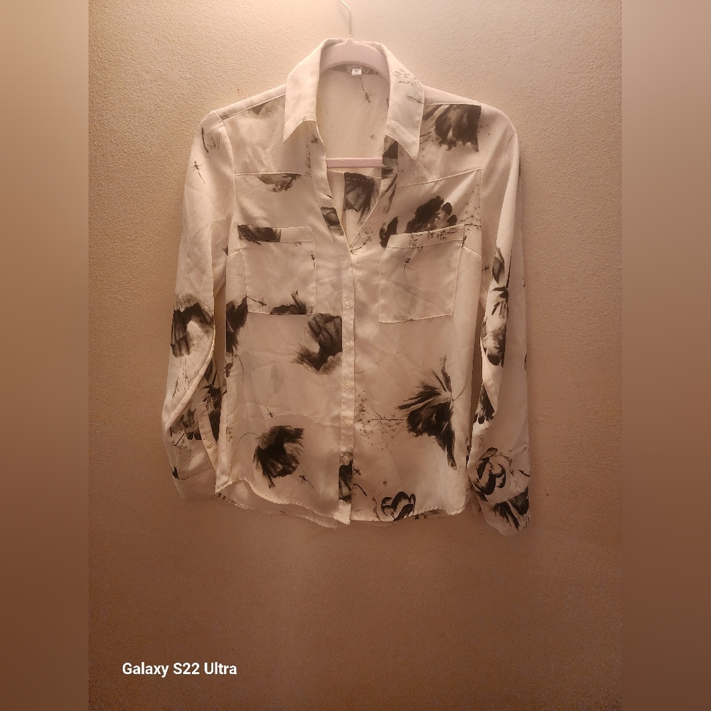 Express Black and White Floral Button Down Shirt